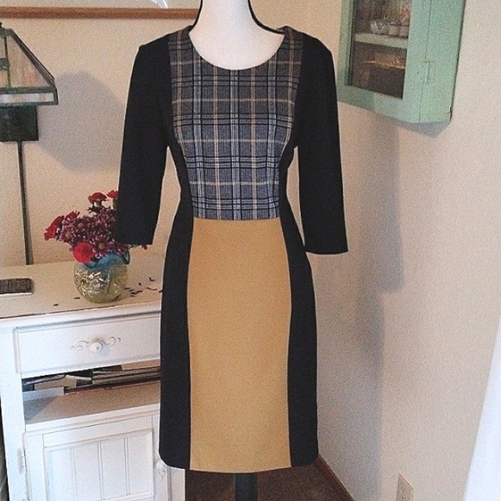 Connected Apparel Knit Color Block Dress
